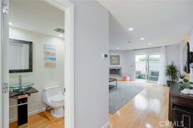 2617 Ruhland Avenue, Redondo Beach, California 90278, 2 Bedrooms Bedrooms, ,1 BathroomBathrooms,Residential,Sold,Ruhland,SB23059783