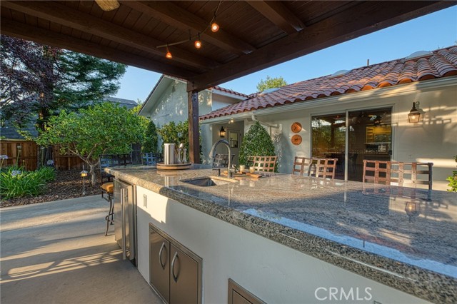 6695 N Van Ness Boulevard, Fresno CA: https://media.crmls.org/medias/c2d87709-1358-4e9e-a947-317dae3e9204.jpg