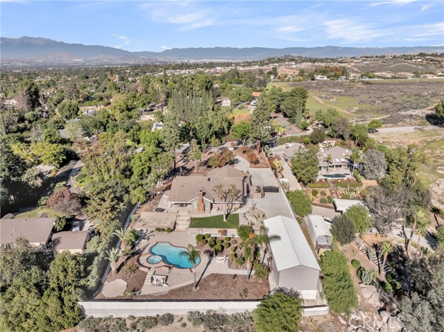 Detail Gallery Image 3 of 74 For 1250 Highridge, Riverside,  CA 92506 - 3 Beds | 3 Baths