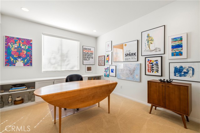 Image 33 of 51 For 25091 Blue Ridge Way