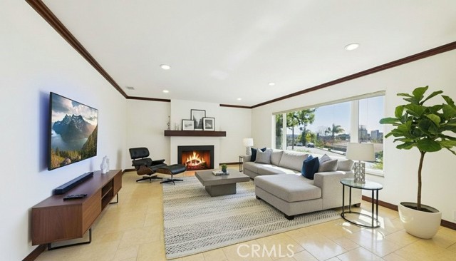 Detail Gallery Image 5 of 62 For 165 Cumberland Rd, Glendale,  CA 91202 - 3 Beds | 2/1 Baths
