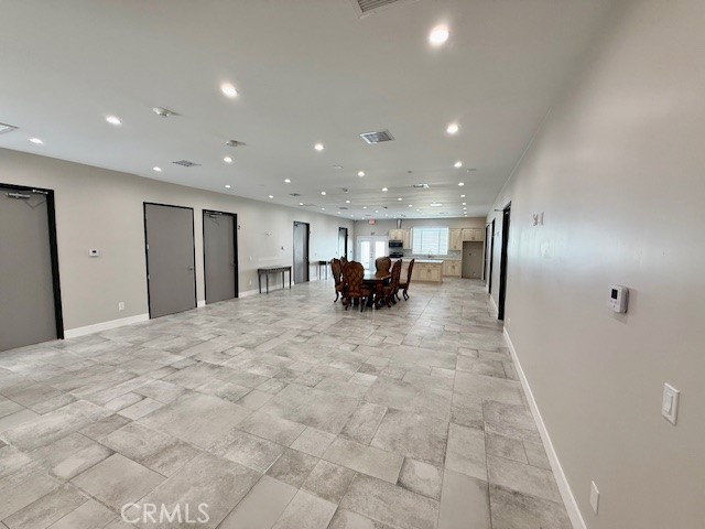 6940 longridge, North Hollywood CA: https://media.crmls.org/medias/c2db0571-11a4-4940-8781-5509d956c202.jpg