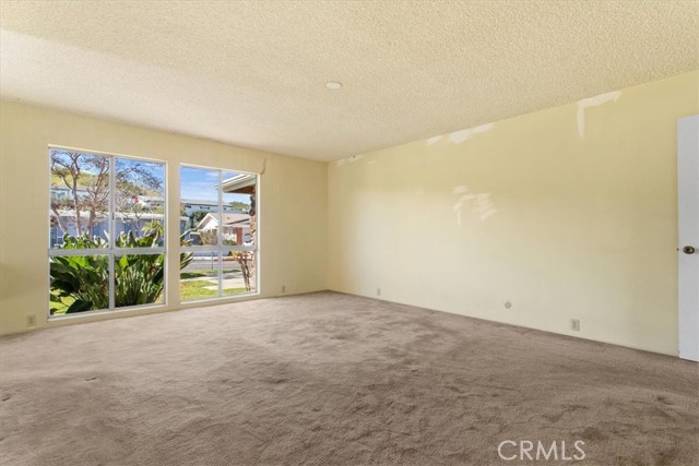 Detail Gallery Image 33 of 43 For 6736 Vickiview, West Hills,  CA 91307 - 4 Beds | 2 Baths