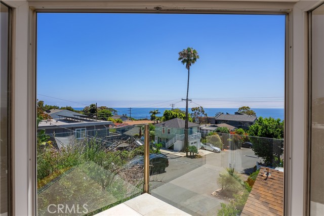 Detail Gallery Image 31 of 40 For 31685 3rd Ave, Laguna Beach,  CA 92651 - 2 Beds | 2 Baths