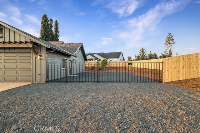 Detail Gallery Image 4 of 57 For 1491 Country Oak Dr, Paradise,  CA 95969 - 3 Beds | 2/1 Baths