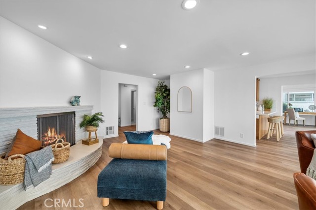 3608 The Strand, Manhattan Beach, California 90266, 16 Bedrooms Bedrooms, ,14 BathroomsBathrooms,Residential,For Sale,The Strand,SB23181138
