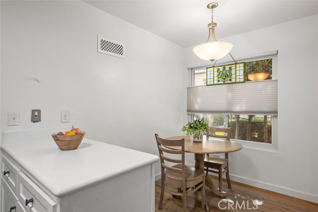 Image 6 of 37 For 4682 Maxwell Court