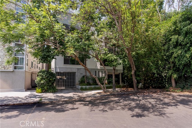 1401 Camden AVE Unit: 2