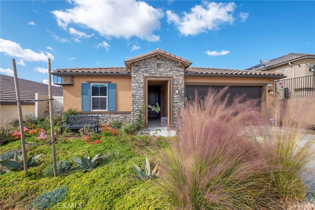 1373 Topanga Drive - photo 2