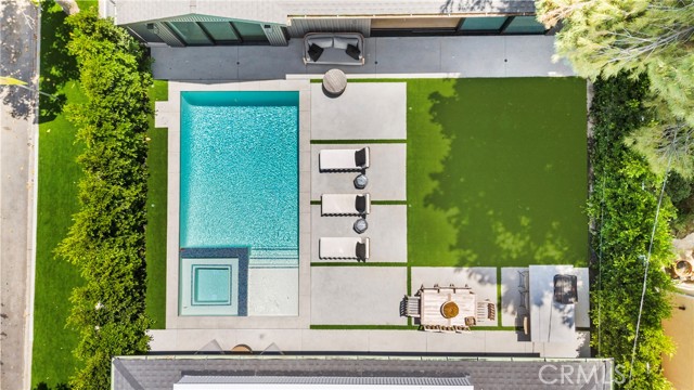 Detail Gallery Image 33 of 44 For 13602 Morrison St, Sherman Oaks,  CA 91423 - 6 Beds | 6/1 Baths