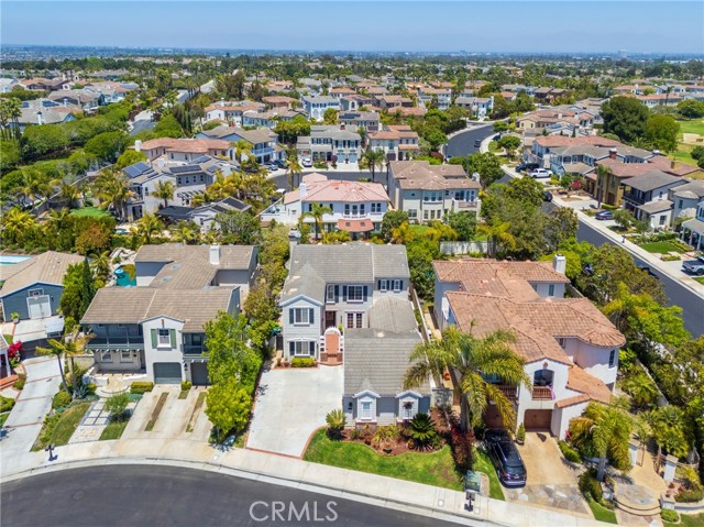 6535 Park Royal Circle, Huntington Beach CA: https://media.crmls.org/medias/c2e05bbb-06c4-4fcb-8e23-841b26ac8285.jpg