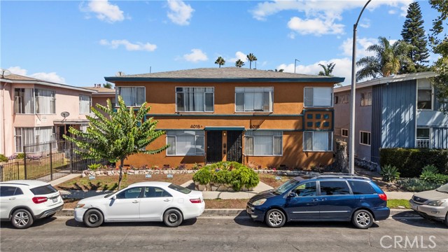 Detail Gallery Image 3 of 40 For 4015 Palmwood Dr, Los Angeles,  CA 90008 - – Beds | – Baths