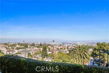 Detail Gallery Image 4 of 13 For 2020 S Western Ave #7,  San Pedro,  CA 90732 - 2 Beds | 2 Baths