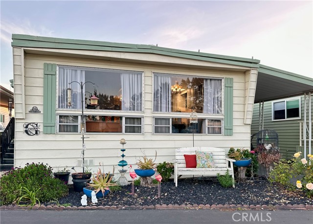3210 Santa Maria Way, Santa Maria CA: https://media.crmls.org/medias/c2e255be-59d5-4cdb-9028-8f8062aedbe9.jpg