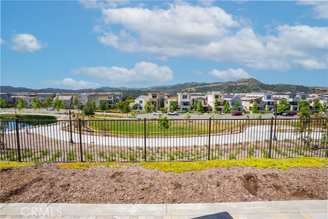 Detail Gallery Image 17 of 75 For 734 Sunrise Rd, Rancho Mission Viejo,  CA 92694 - 3 Beds | 3 Baths