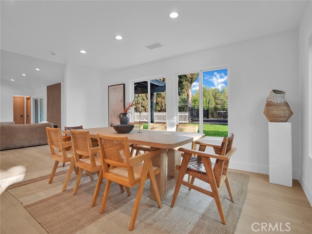 Image 18 of 51 For 24100 Philiprimm Street