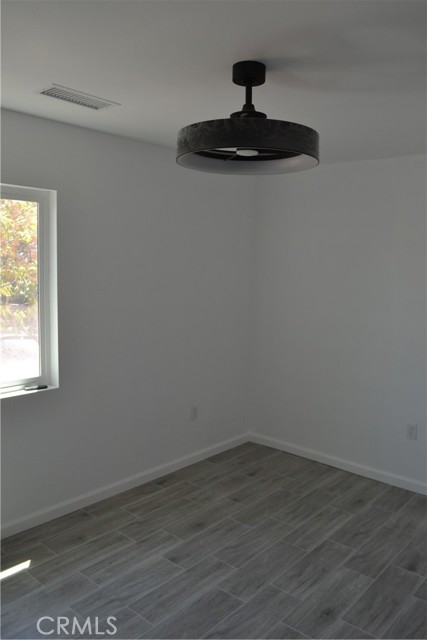 Detail Gallery Image 9 of 14 For 22885 Betty Rd #2,  Perris,  CA 92570 - 4 Beds | 2 Baths