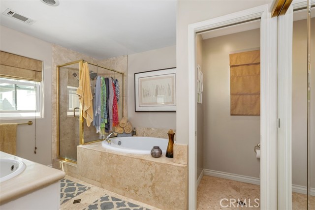 Detail Gallery Image 10 of 16 For 505 1/2 Marigold Ave, Corona Del Mar,  CA 92625 - 2 Beds | 2/1 Baths