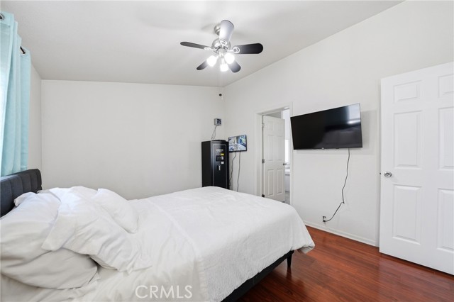 Detail Gallery Image 15 of 29 For 17225 Valley 69w,  Fontana,  CA 92335 - 3 Beds | 2 Baths