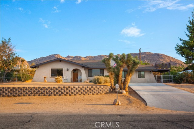Detail Gallery Image 1 of 1 For 60467 Natoma, Joshua Tree,  CA 92252 - 3 Beds | 2 Baths