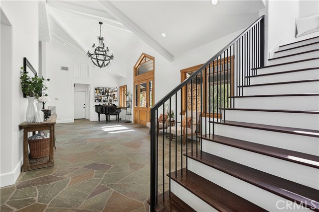 24305 Bridle Trail photo 11