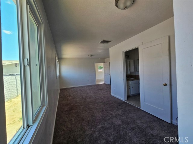 Detail Gallery Image 11 of 36 For 523 33rd St, Bakersfield,  CA 93301 - – Beds | – Baths