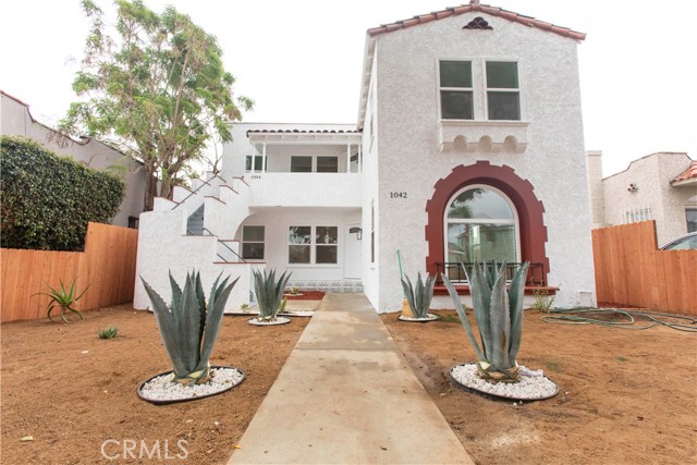 1042 W 84th Place #2, Los Angeles, CA, 90044 1042 W 84th Place #2, Los Angeles, CA, 90044