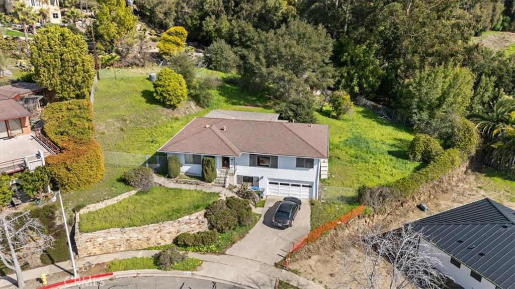 2432 Sunset Drive