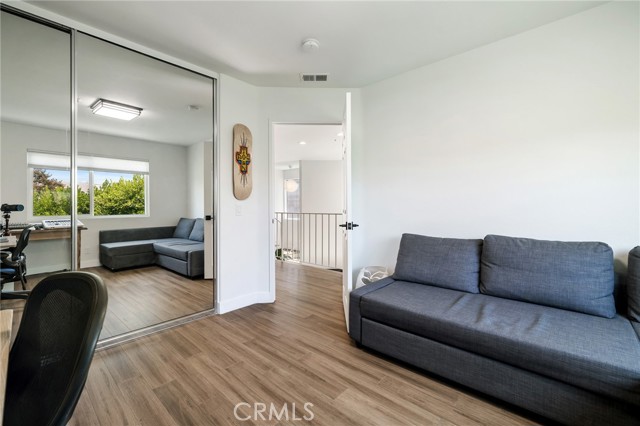 14300 Terra Bella Street, Panorama City CA: https://media.crmls.org/medias/c2e738ad-3626-444d-b513-98cc8df02a80.jpg
