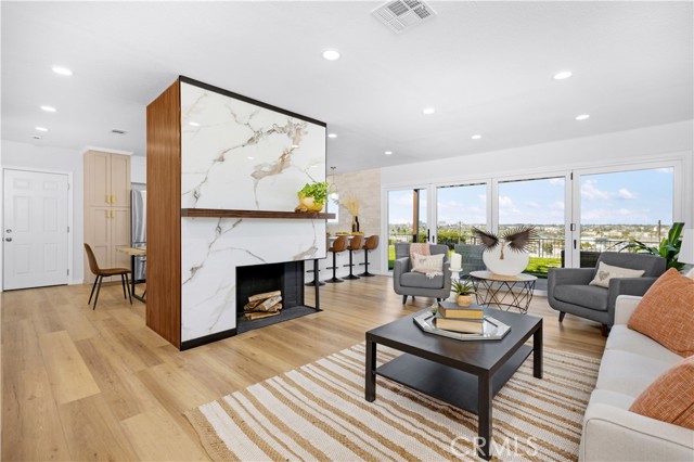 4136 Via Lado, Torrance CA: https://media.crmls.org/medias/c2e766f7-e2f1-41ba-99ff-79b359ed9f2d.jpg