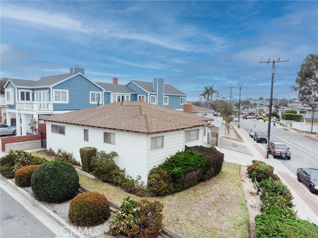 1430 Prospect Avenue, Hermosa Beach, California 90254, 3 Bedrooms Bedrooms, ,2 BathroomsBathrooms,Residential,Sold,Prospect,SB22123942