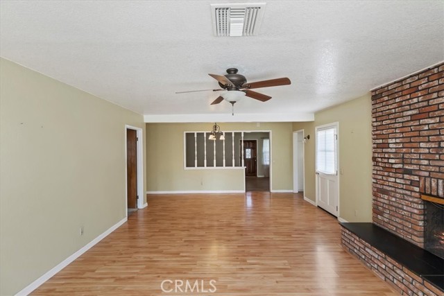 Detail Gallery Image 17 of 50 For 3826 Stansell Dr, Riverside,  CA 92501 - 4 Beds | 2 Baths