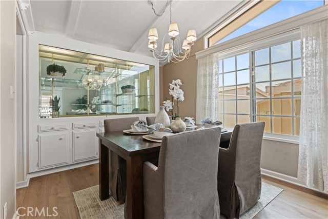 5200 Irvine Blvd Spc 218, Irvine CA: https://media.crmls.org/medias/c2e860ff-3085-452a-b3e7-1c0b12e6d726.jpg