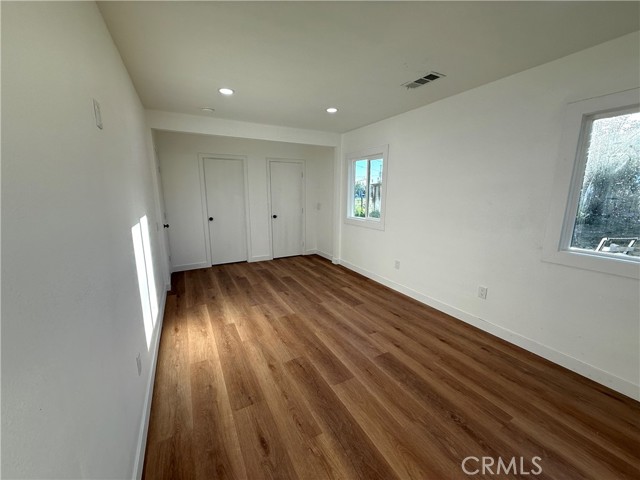 Detail Gallery Image 31 of 33 For 124 S Olive, Rialto,  CA 92376 - 4 Beds | 3 Baths