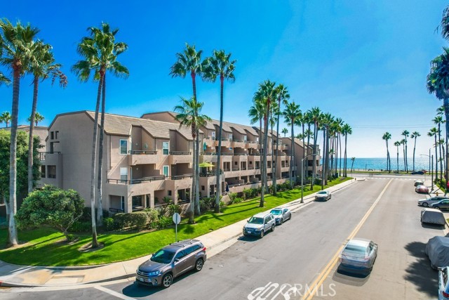 Detail Gallery Image 5 of 73 For 1200 Pacific Coast #424,  Huntington Beach,  CA 92648 - 1 Beds | 1 Baths