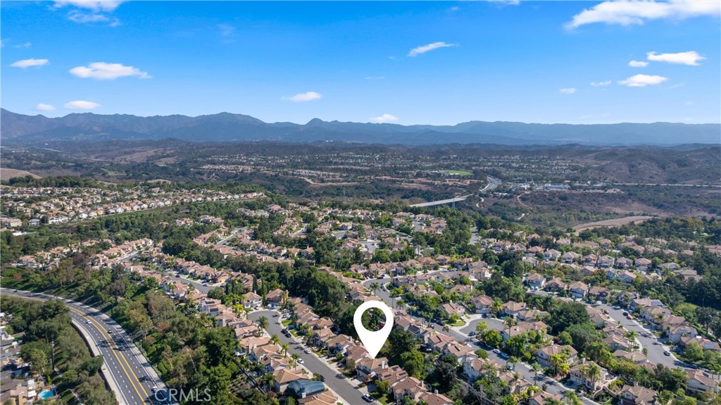 MLS #OC25233872 image #38