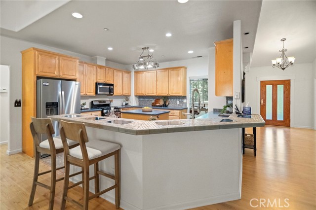 Detail Gallery Image 6 of 71 For 4731 Christina Dr, Forest Ranch,  CA 95942 - 3 Beds | 2/1 Baths