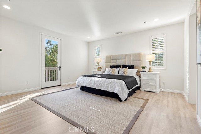 115 Hollow Tree, Irvine CA: https://media.crmls.org/medias/c2e9f957-9739-4175-ab11-8d4dfadcd5a5.jpg