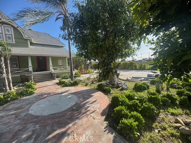 Detail Gallery Image 8 of 21 For 850 E Columbia Ave, Pomona,  CA 91767 - 8 Beds | 6 Baths