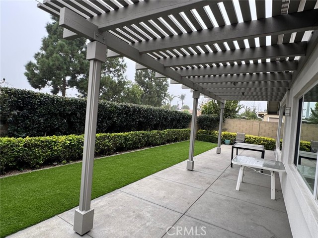 Detail Gallery Image 2 of 37 For 18211 Devonwood, Fountain Valley,  CA 92708 - 3 Beds | 2 Baths