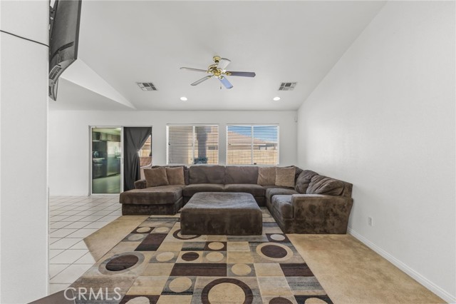 Detail Gallery Image 30 of 53 For 57088 Millstone Dr, Yucca Valley,  CA 92284 - 5 Beds | 3 Baths