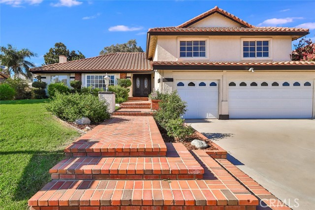 20591 Celtic Street, Chatsworth CA: https://media.crmls.org/medias/c2ebf975-3ba0-4e6a-869b-c8e1eceb3989.jpg
