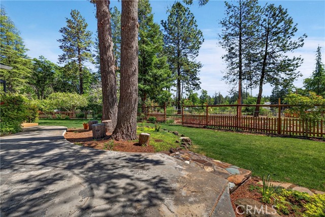 6153 Twin, Paradise CA: https://media.crmls.org/medias/c2ecb327-b566-46eb-8fcd-824efc1f630c.jpg