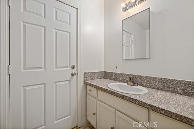 Detail Gallery Image 13 of 22 For 321 E Avenue J8, Lancaster,  CA 93535 - 4 Beds | 2 Baths