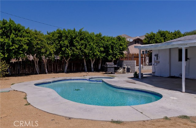 66591 Yucca Drive, Desert Hot Springs CA: https://media.crmls.org/medias/c2ed0d60-62dc-4f88-8382-d856032a56f4.jpg