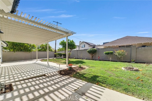 Image 43 of 45 For 2902 Winfield