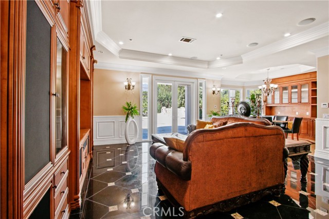 1117 Encanto Drive, Arcadia CA: https://media.crmls.org/medias/c2eec592-cdc2-4393-8ecd-3d4cc073c31a.jpg