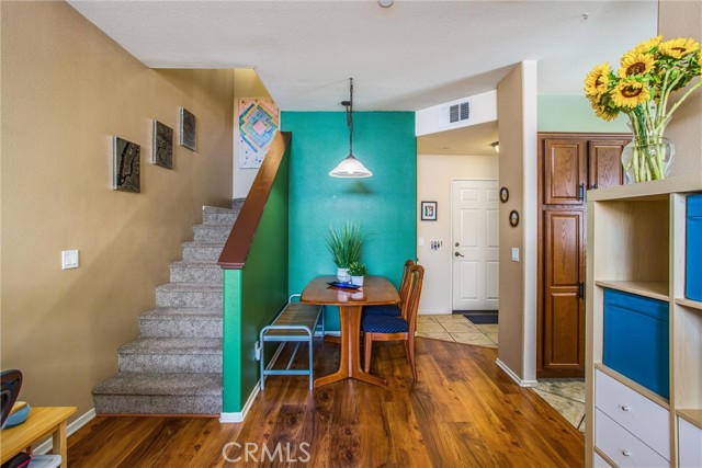 Detail Gallery Image 9 of 28 For 1555 Orange Ave #1202,  Redlands,  CA 92373 - 3 Beds | 2/1 Baths