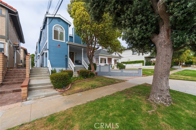Detail Gallery Image 5 of 43 For 622 N Guadalupe Ave #B,  Redondo Beach,  CA 90277 - 3 Beds | 2/1 Baths