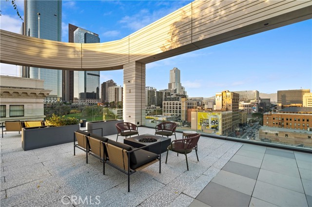 Detail Gallery Image 21 of 28 For 400 South Broadway #907,  Los Angeles,  CA 90013 - 1 Beds | 1 Baths